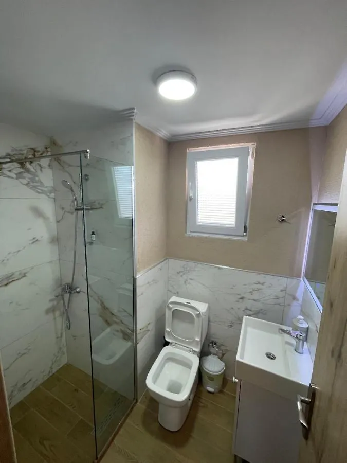 Resol Hotel Εξαμίλιο
