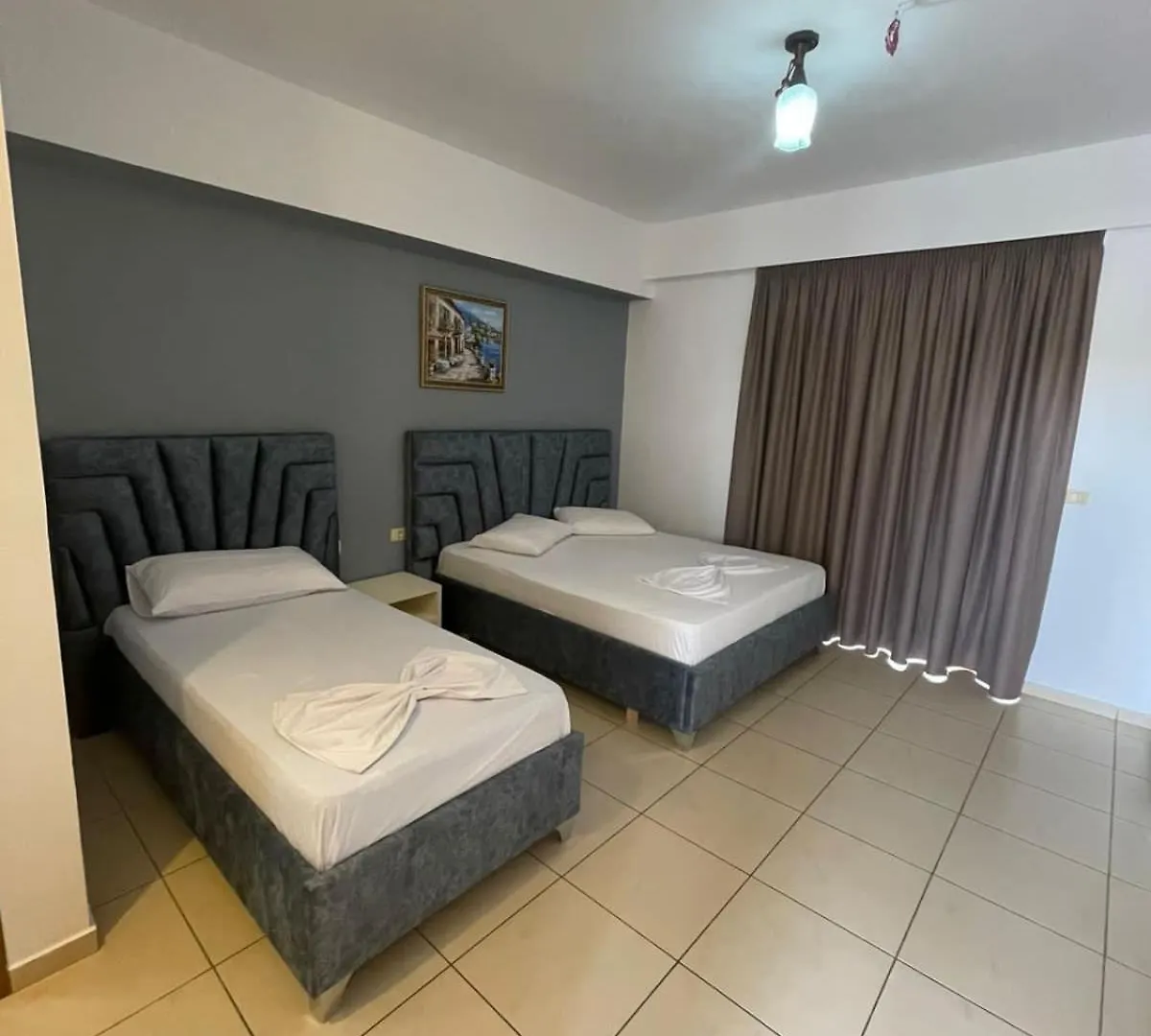 Resol Hotel Εξαμίλιο