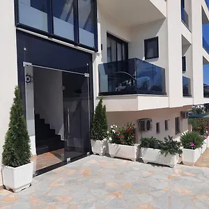 Otel Renato, Ksamil